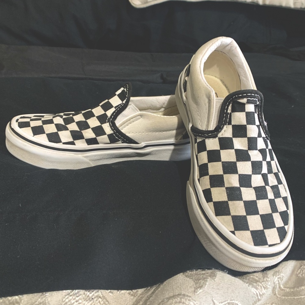 Kids Classic Slip-On Vans Size 13
